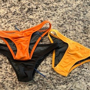 Jolts Clothing Medium Bundle